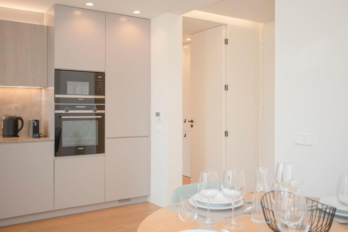 Liiiving In Porto - Crystal Palace Apartment ภายนอก รูปภาพ